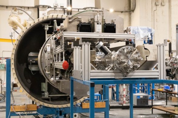 Andromede electrostatic accelerator with two specific ion sources © IJCLab